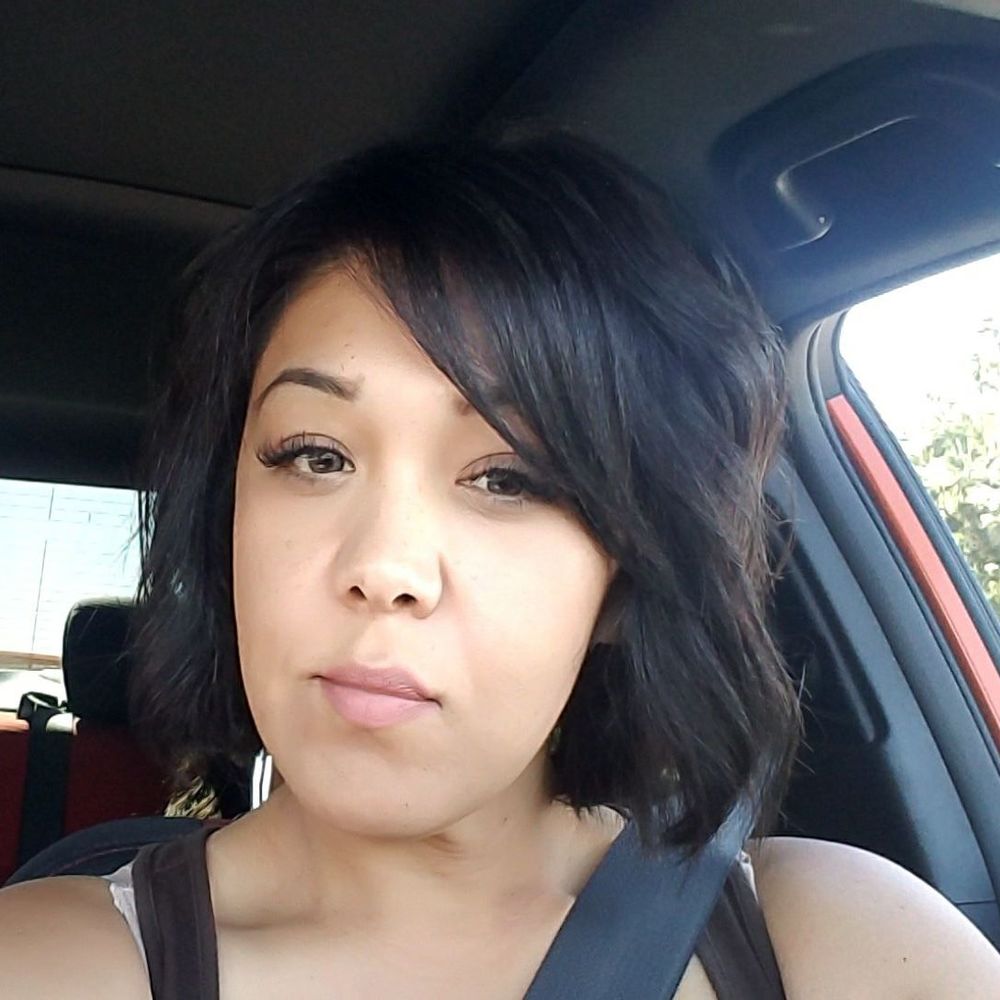 Meet your Posher, Alma